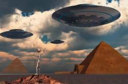金字塔未解之谜，时间旅行者称金字塔是由外星人建造的 - 玛丽人