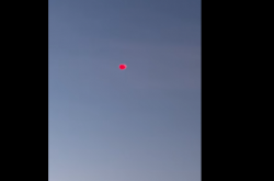 2022年6月18日乌鲁木齐发光变色的ufo - 玛丽人