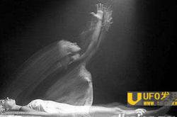 灵魂出窍是真的吗？ 灵魂出窍后能干什么？_灵异鬼话玛丽人