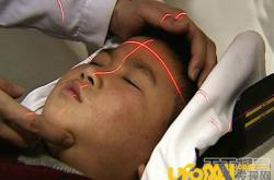 重庆惊现八岁僵尸娃,手足僵硬咬人吸血_灵异鬼话玛丽人