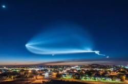 疑似 UFO，SpaceX 之前的发射奇观是怎么出现的？ -灵异事件