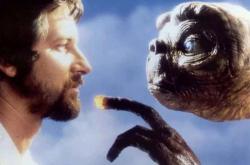 外星人对人类友好吗？外星人会不会伤害我们人类(视频) -灵异事件