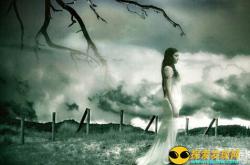 毛骨悚然的回家之旅：路边诡异墓碑_灵异鬼话玛丽人