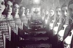 洛拉电台MP4格式