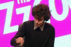 乐坛毒舌嗡嗡鸡 第二十一季MP4格式