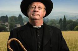 布朗神父第三季MP4格式