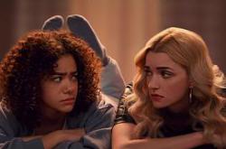 金妮与乔治娅第二季MP4格式