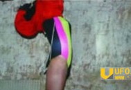 重庆红衣男孩事件谜团重重 性窒息还是被人养小鬼？_灵异鬼话