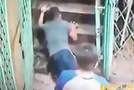 马来西亚沙巴州小镇有个“幽灵楼梯” 有人经过就会莫名其妙跌倒_灵异鬼话_UFO发现网