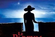 黑衣女子的香气