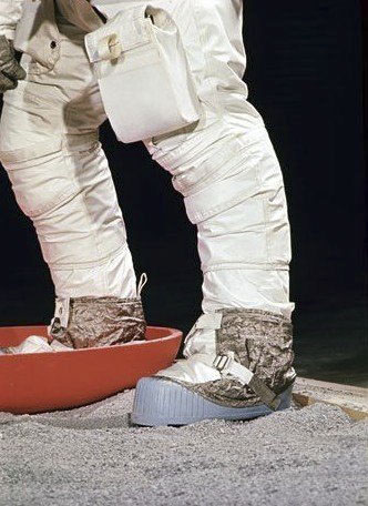 登月第一人阿姆斯特朗曾看到UFO