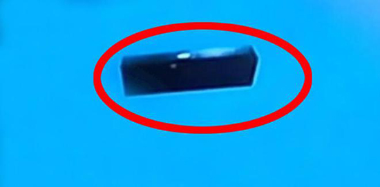 2023年美国佛州目击UFO事件5585起，超大棺材形UFO极速飞过天空