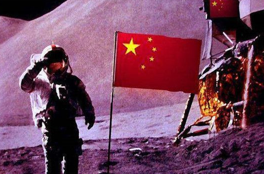 霍金再次警告人类阻止登月计划，如果能在未来两百年里避开灾难的侵袭,人类应该就安全了！