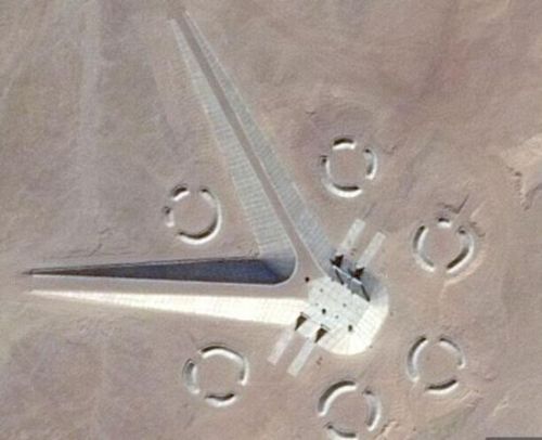  盘点谷歌地图上的神秘UFO