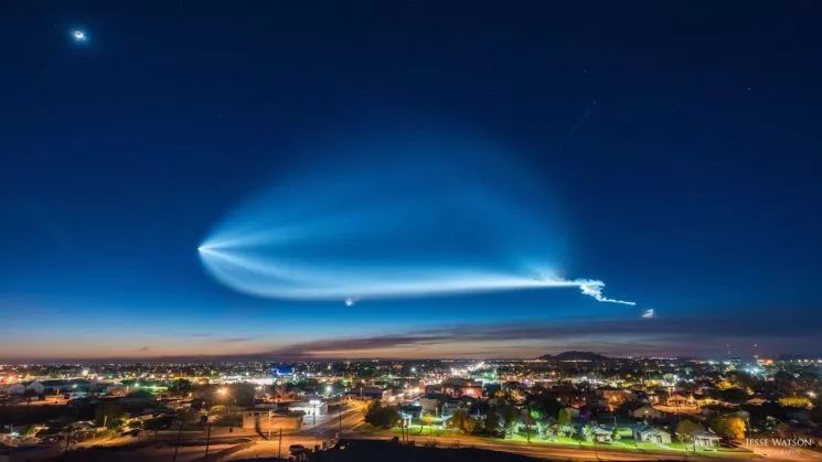 疑似 UFO，SpaceX 之前的发射奇观是怎么出现的？