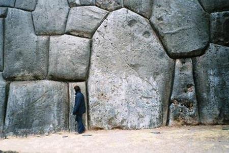 地球内部真的存在地内世界？地球内部精准图曝光