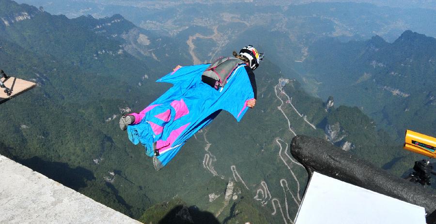 “飞人”是否真的存在，为什么西方与东方都有记载和描述？