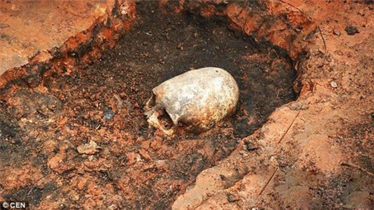 俄罗斯巨石阵发现的骸骨为何如此奇特！