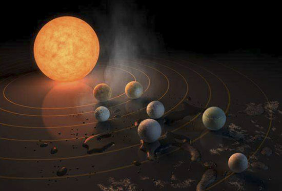 太阳周围出现的“黑三角”到底在干什么？这里有你想看的五大假设！