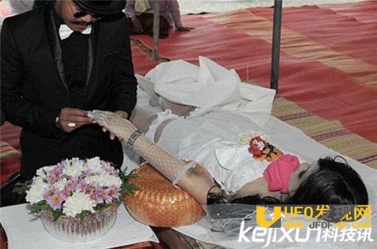 农村真实冥婚 家里竟让我和去世女友尸体结冥婚太可怕