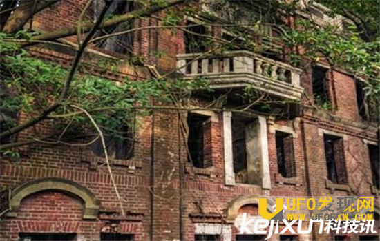 情侣旅店看到女鬼 盘点世界十大鬼屋吓死人