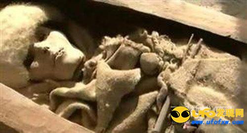 四川南充百年清朝古尸